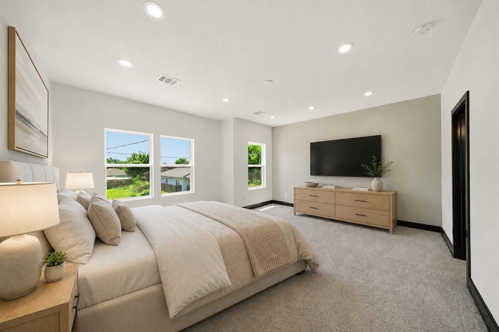 4439 Gunter Street - Photo 10