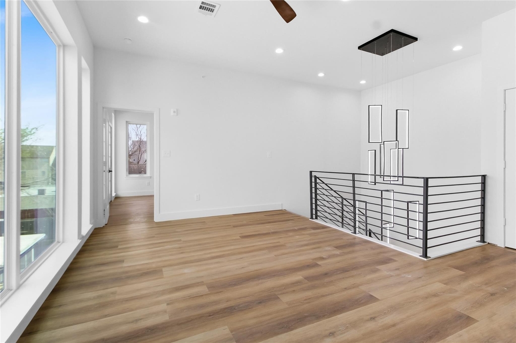5614 Larkin - Photo 7