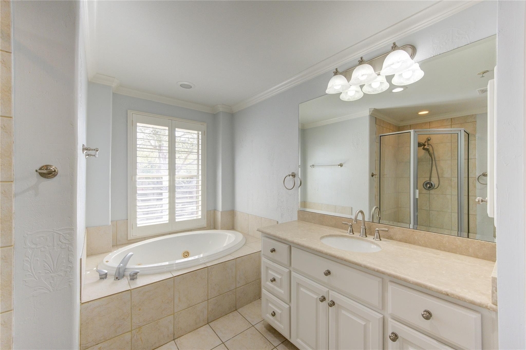 4340 Lake Walk Court - Photo 34