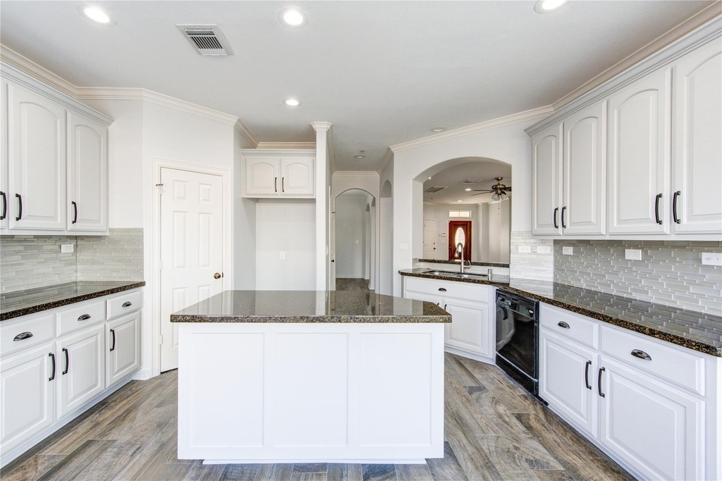 4340 Lake Walk Court - Photo 18