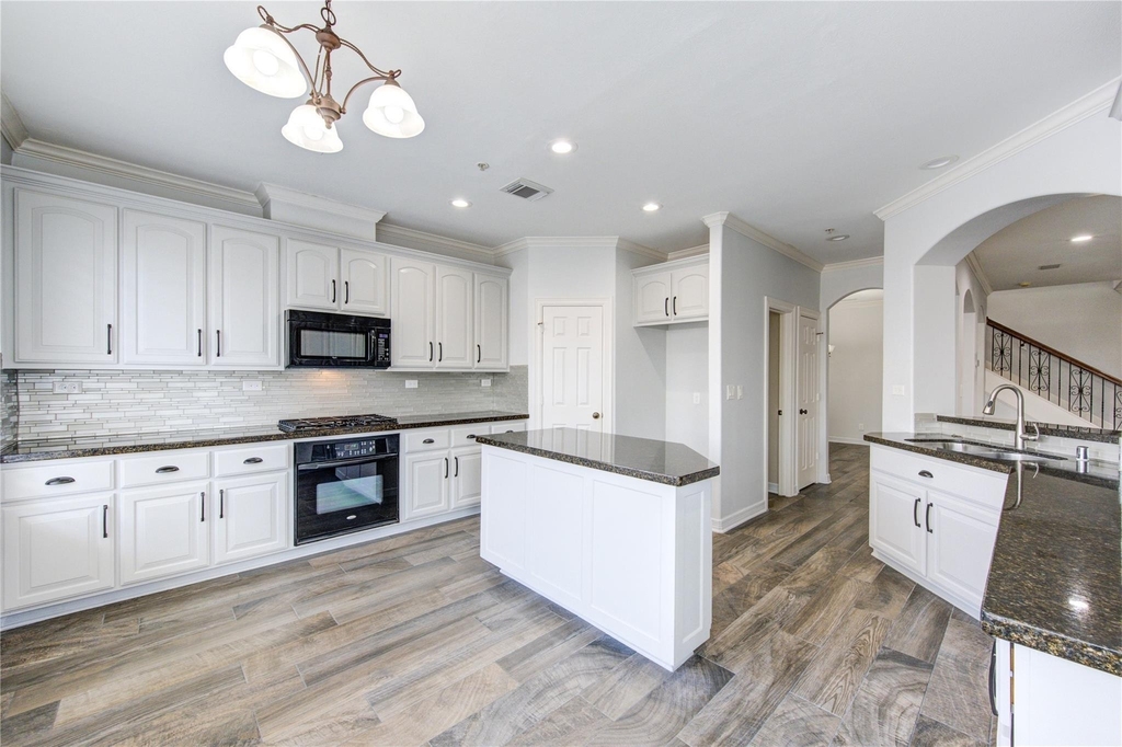 4340 Lake Walk Court - Photo 16
