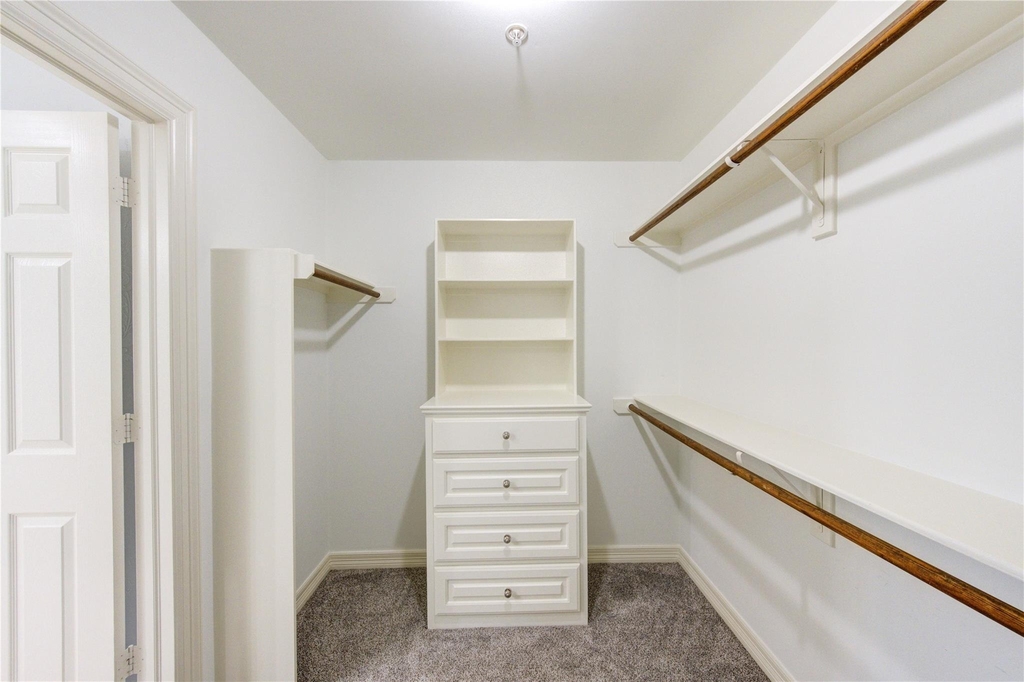 4340 Lake Walk Court - Photo 33