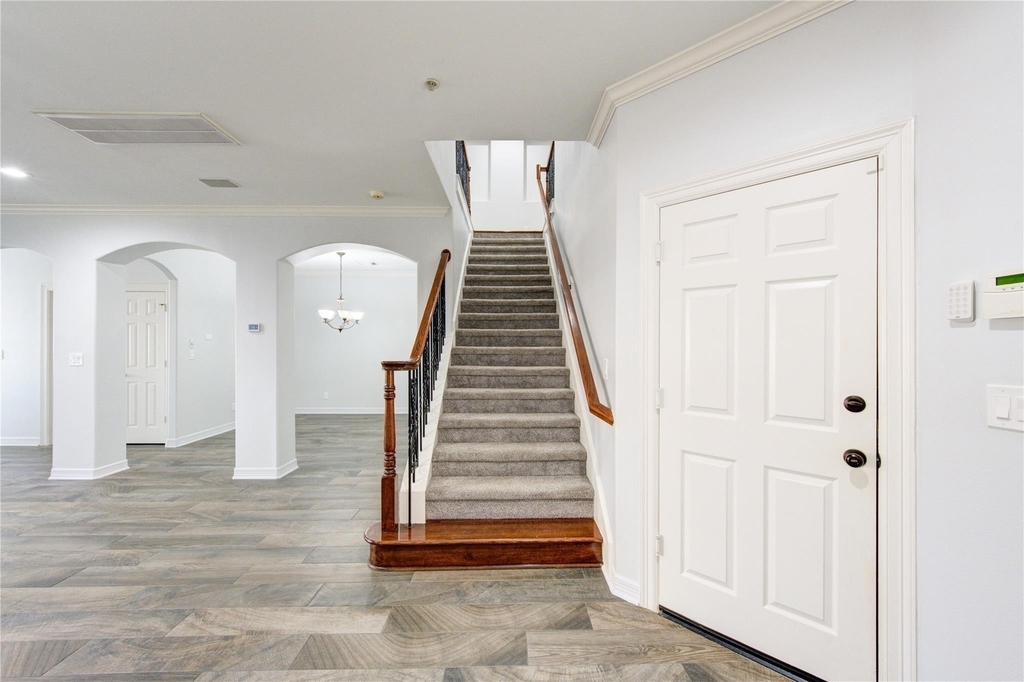 4340 Lake Walk Court - Photo 4