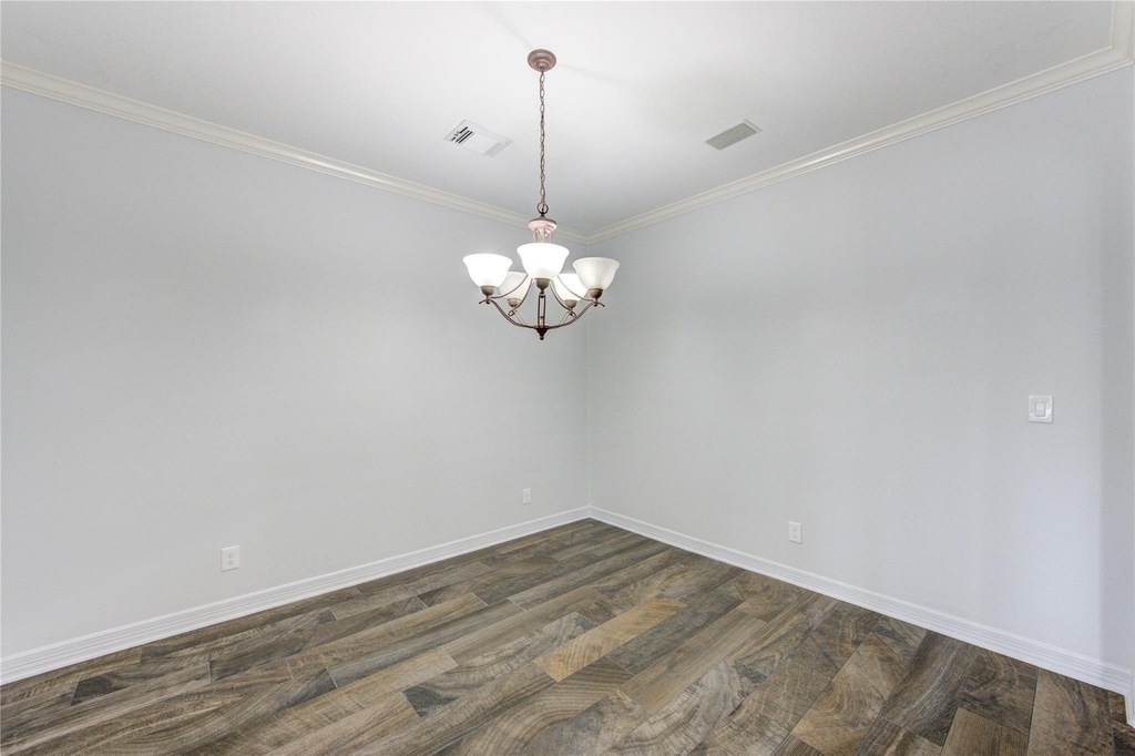4340 Lake Walk Court - Photo 9