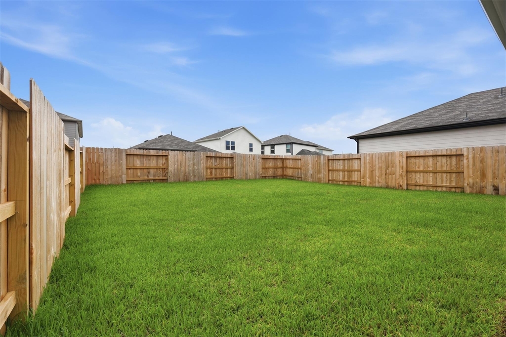 16148 Sepia Manor Street - Photo 16
