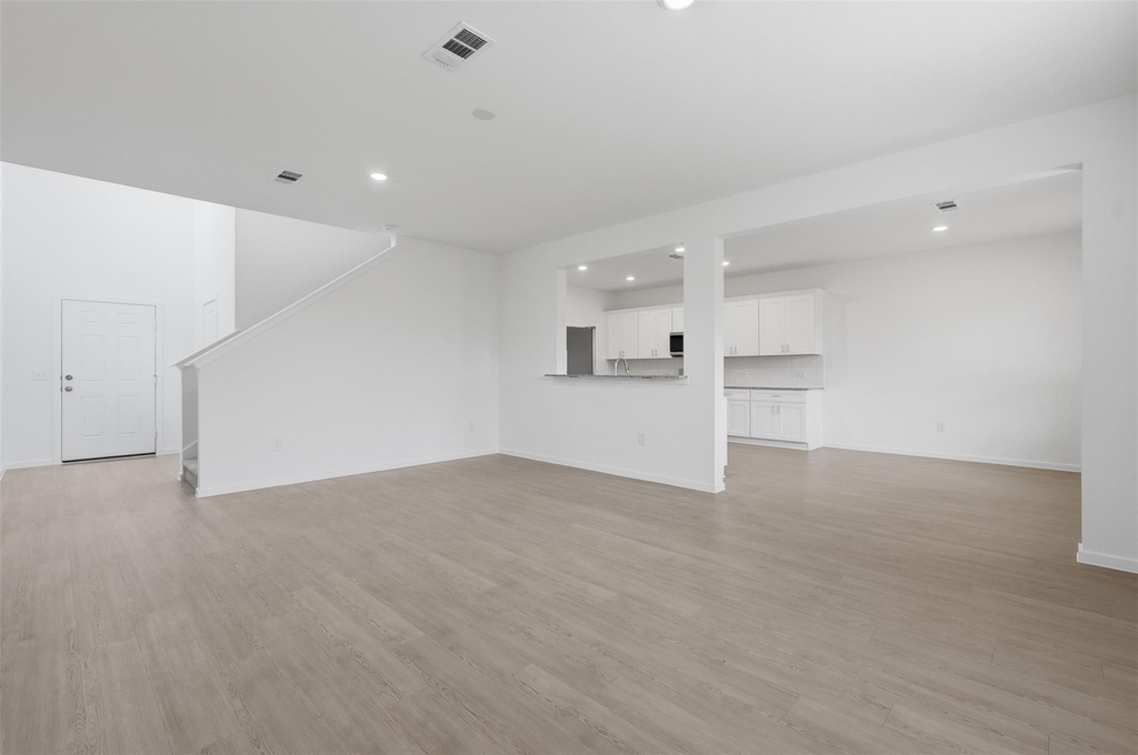16148 Sepia Manor Street - Photo 4