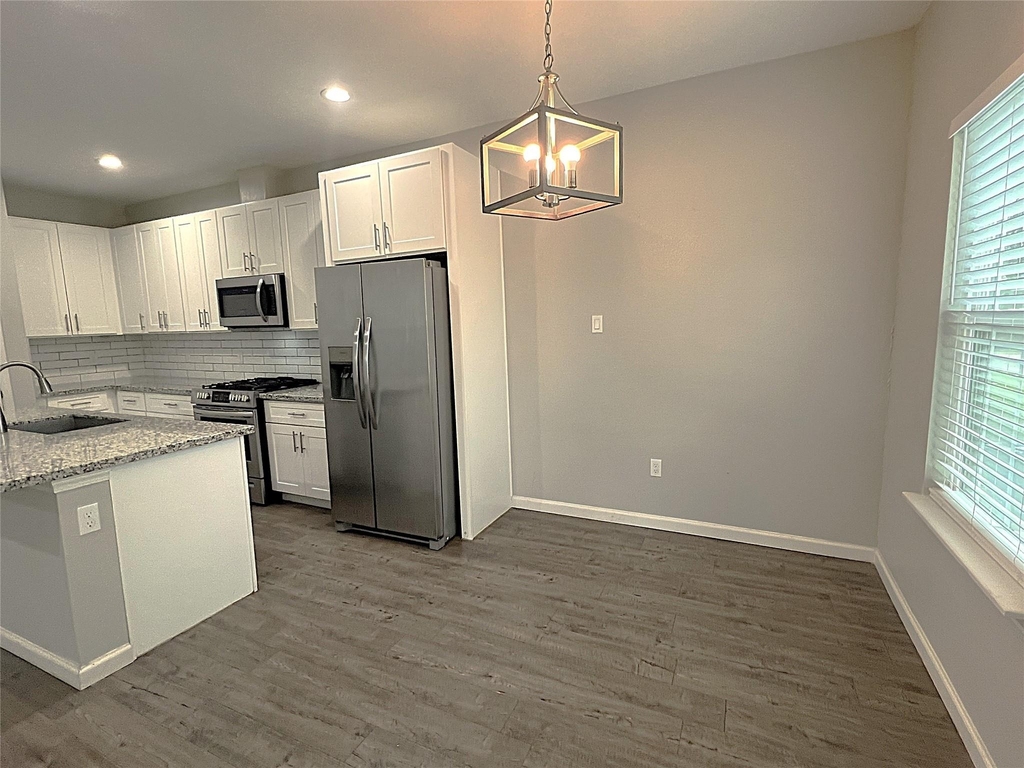 5779 Belarbor Street - Photo 2