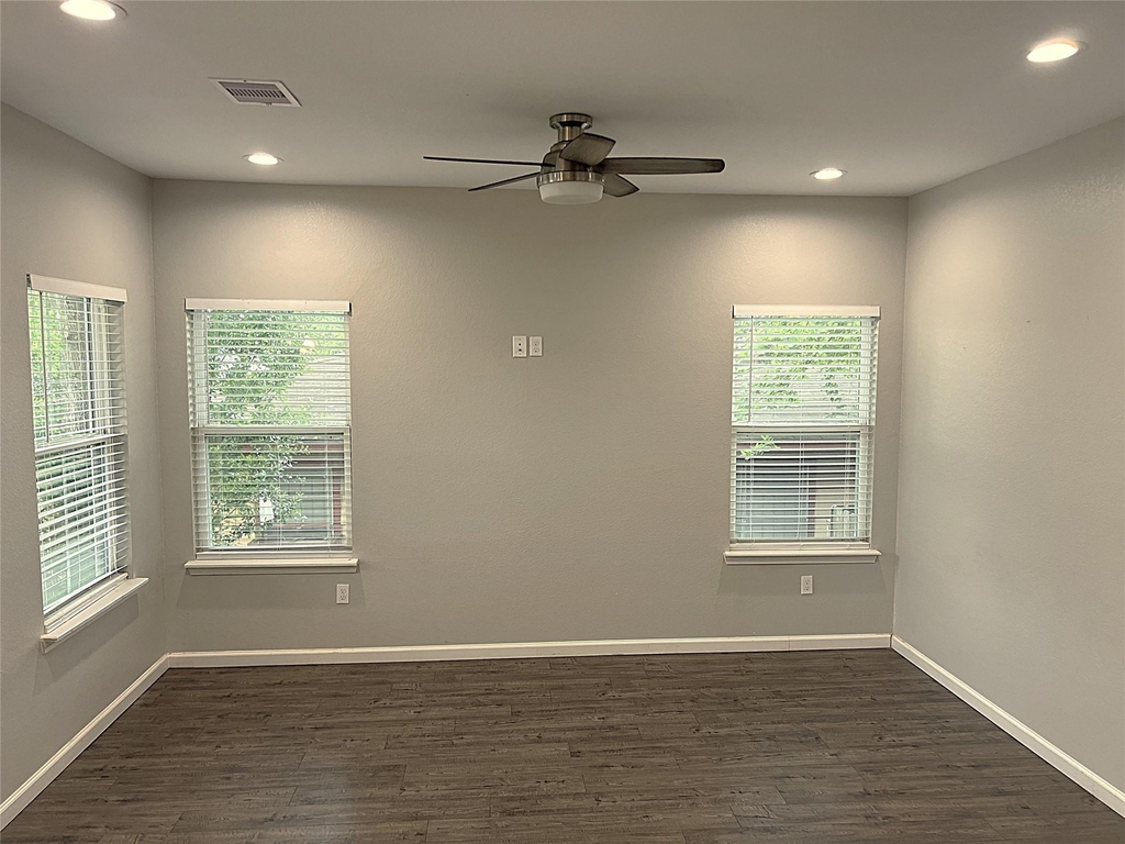 5779 Belarbor Street - Photo 4