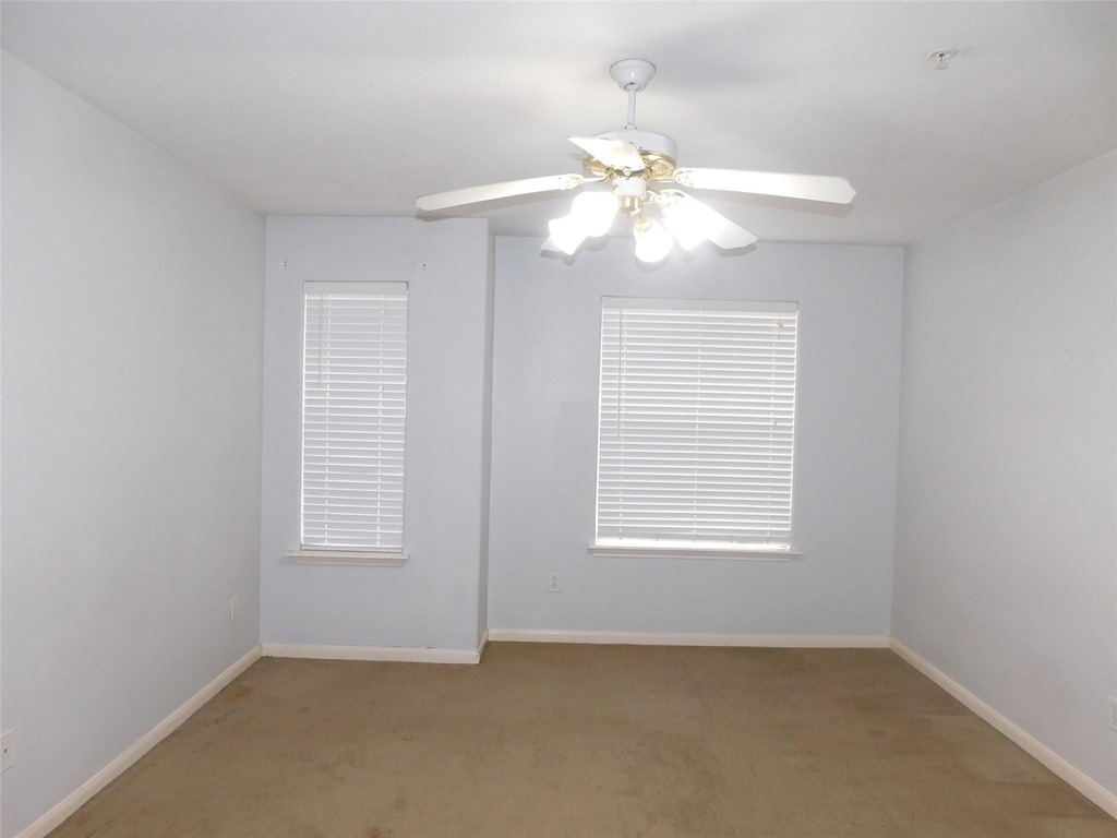 2710 Grants Lake Boulevard - Photo 18