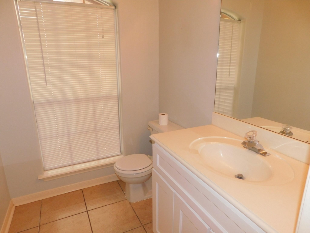 2710 Grants Lake Boulevard - Photo 5