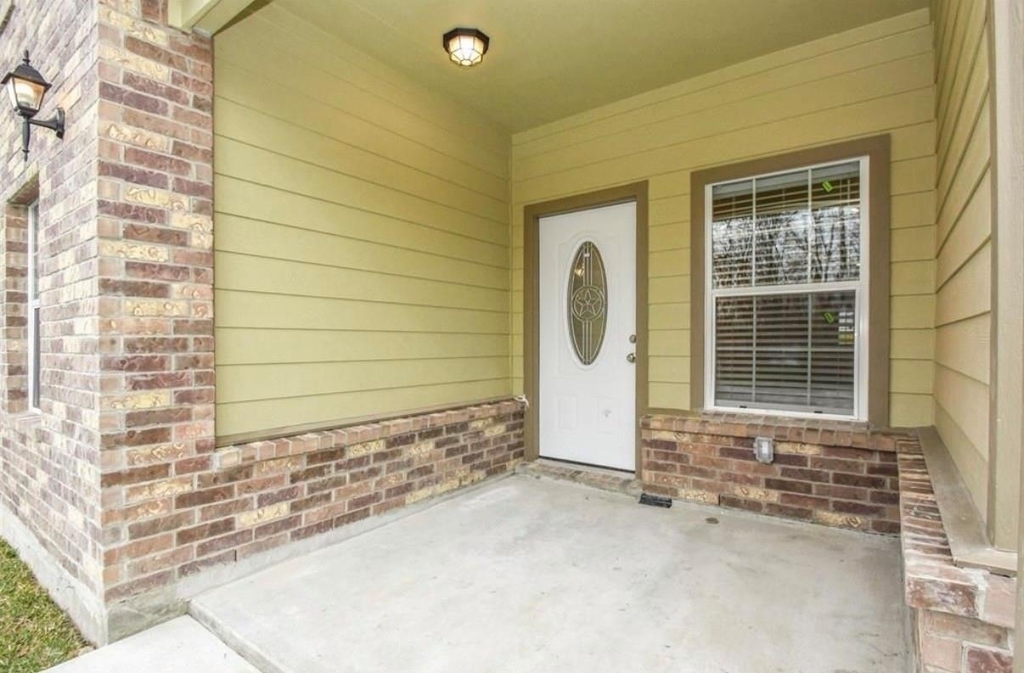 7941 Sparta Street - Photo 2
