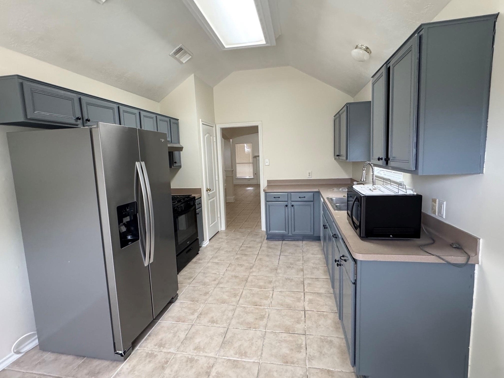 21111 Woodland Green Drive - Photo 7