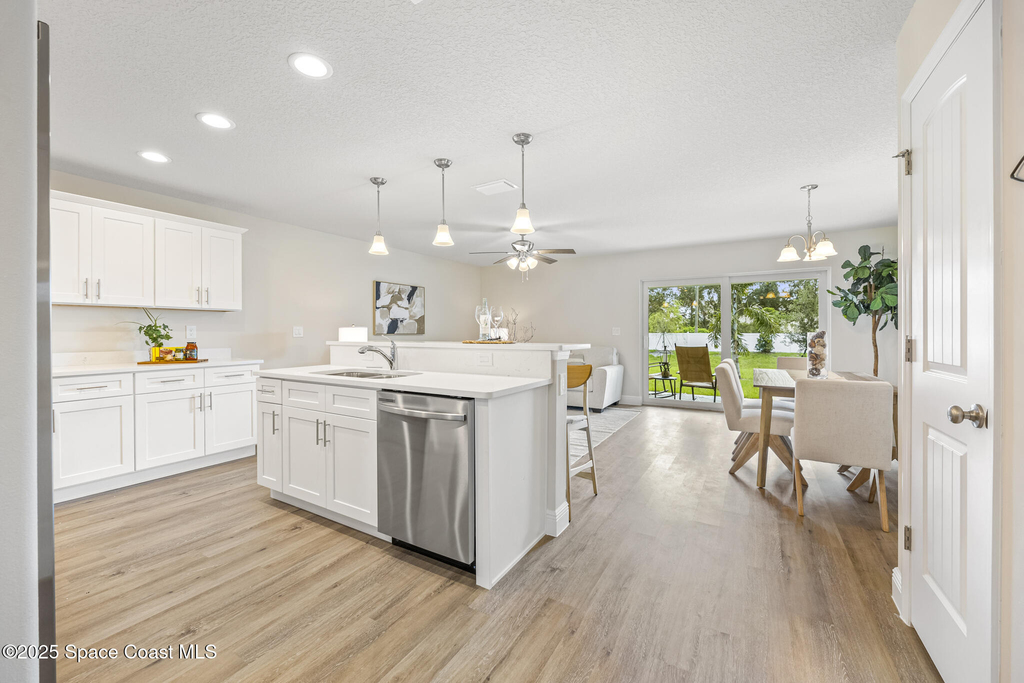 188 Hidden Woods Place - Photo 3