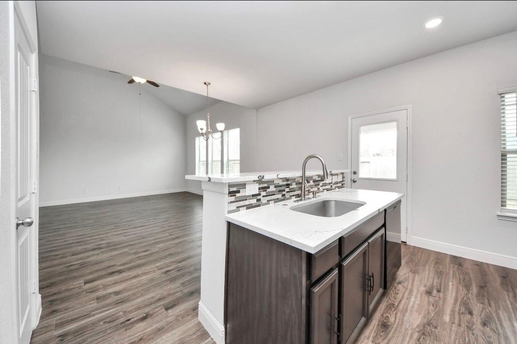 7638 Nevaeh Crest Path - Photo 15