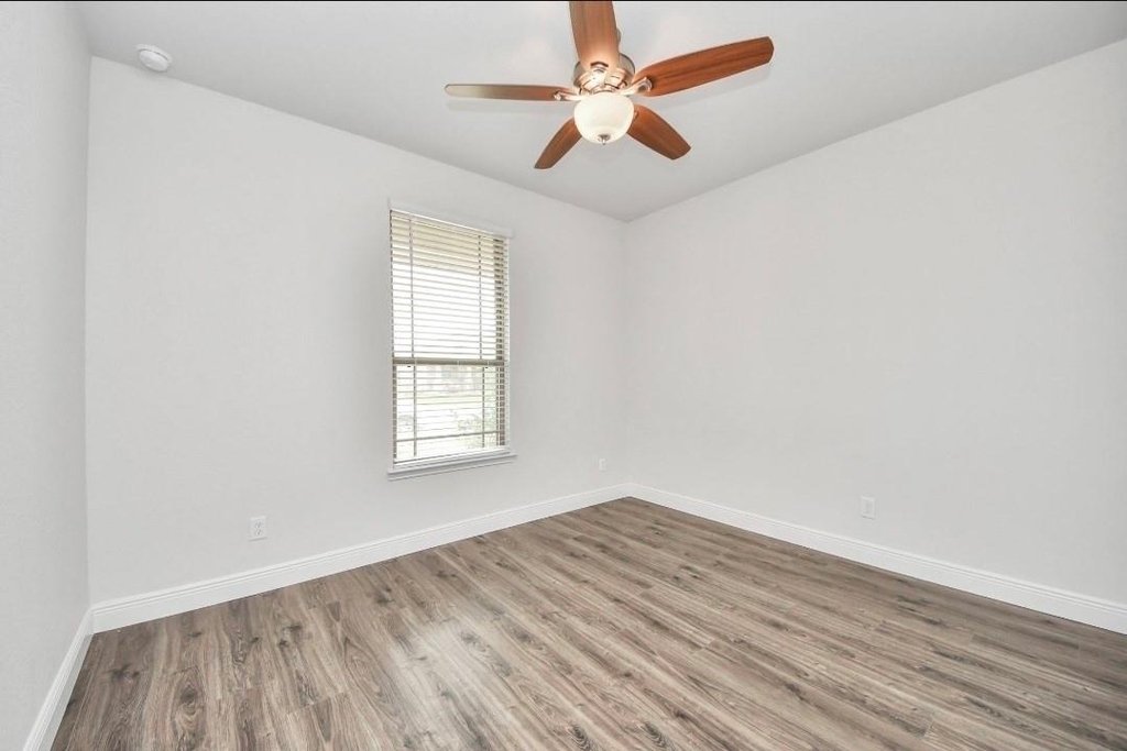 7638 Nevaeh Crest Path - Photo 22