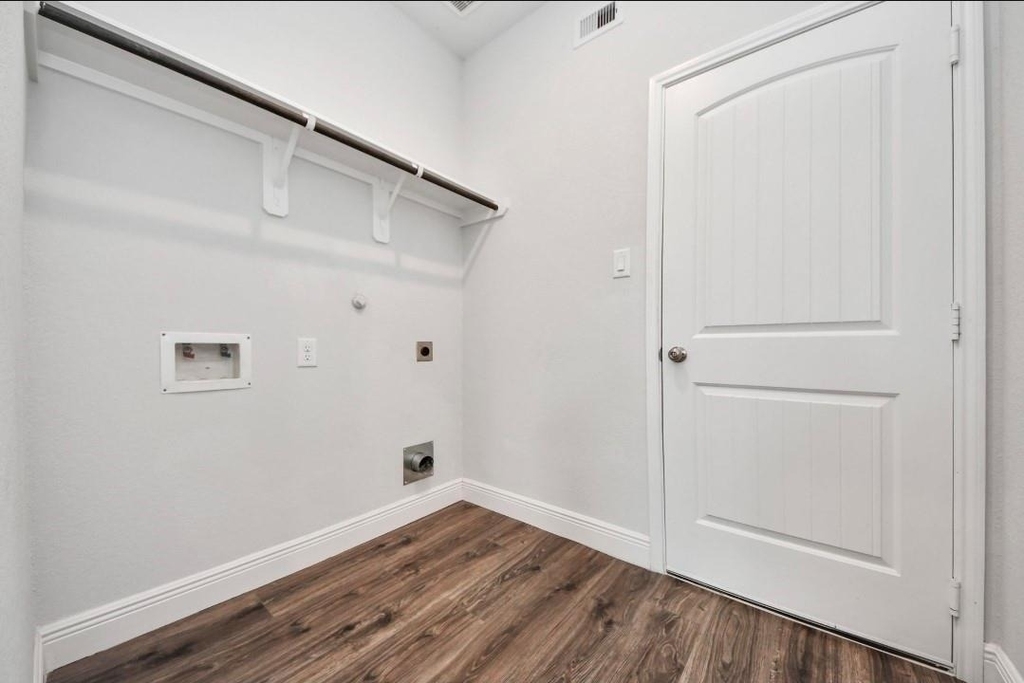 7638 Nevaeh Crest Path - Photo 19