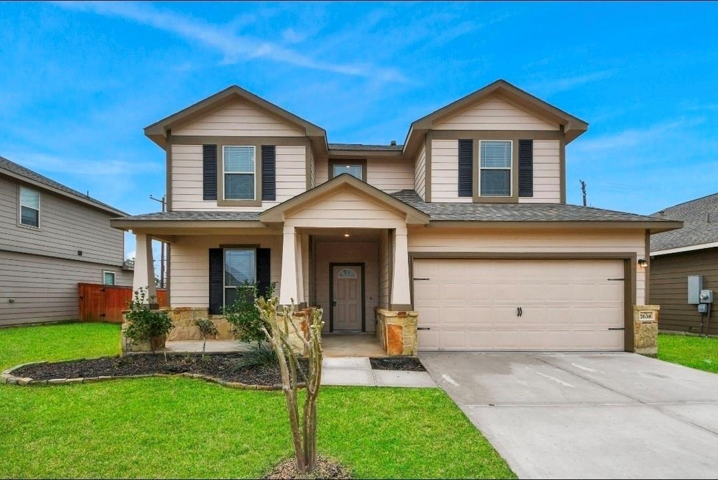 7638 Nevaeh Crest Path - Photo 0
