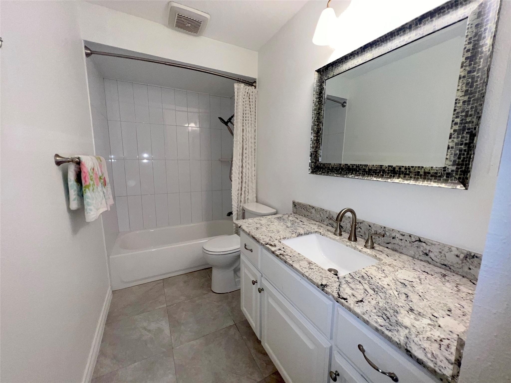 2425 Underwood Street - Photo 10