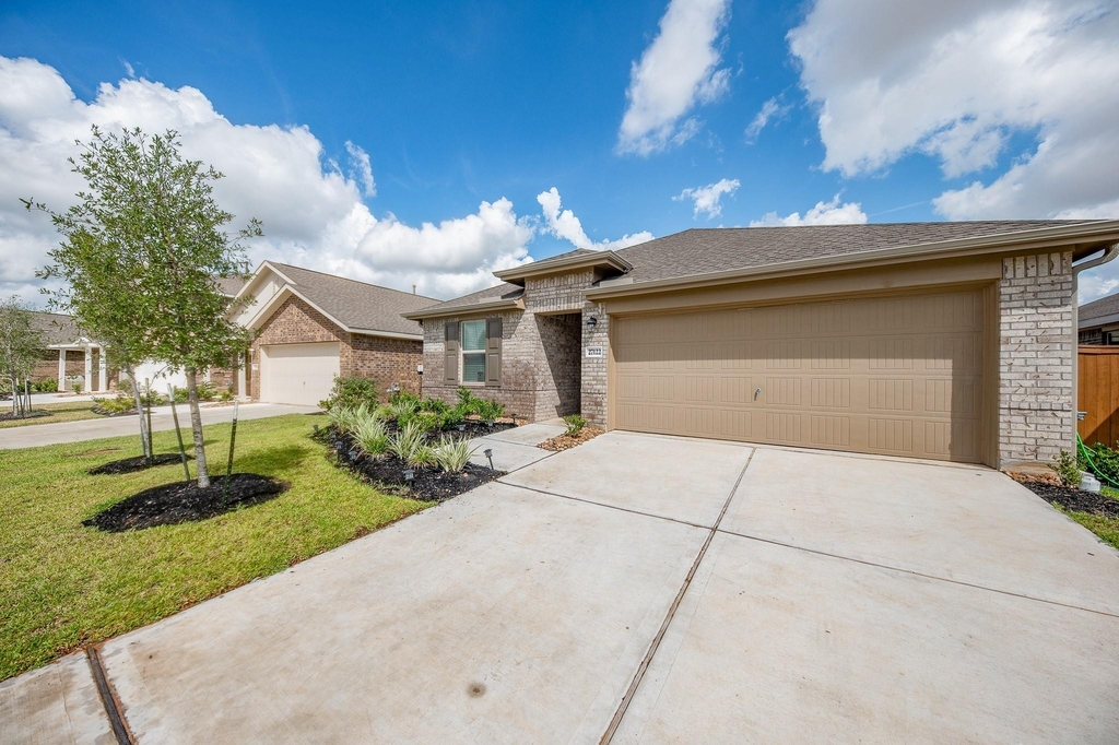 27122 River Birch Ridge Drive - Photo 1
