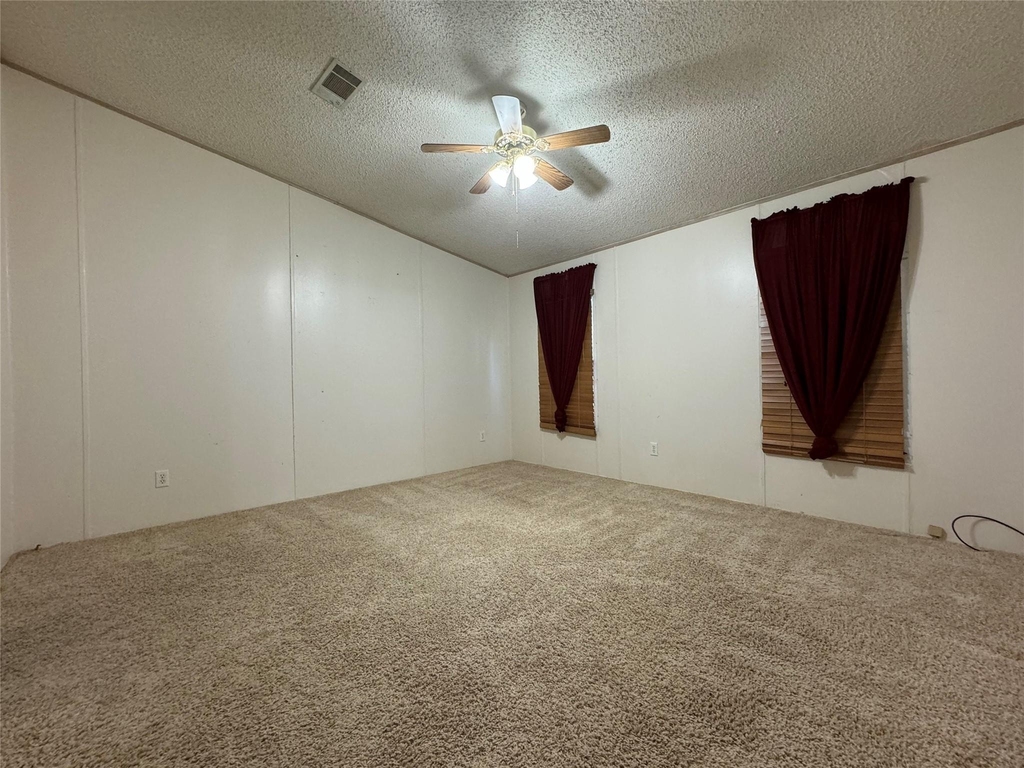 914 County Road 4882 S - Photo 8