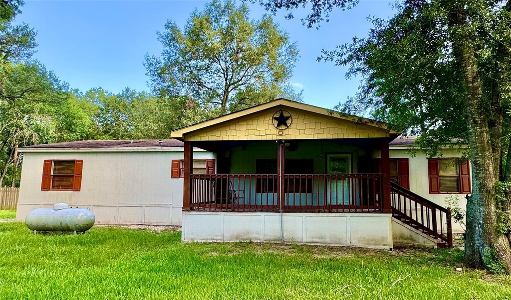 914 County Road 4882 S - Photo 0