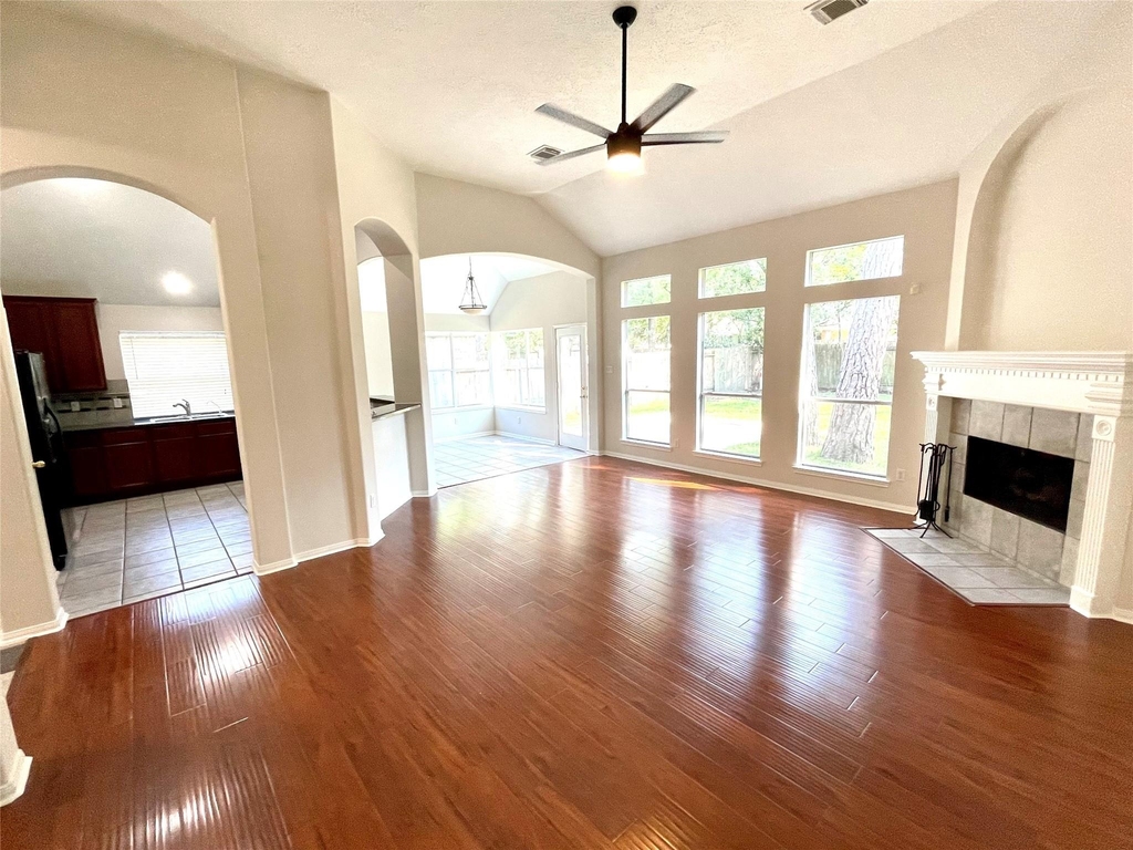 71 E Hobbit Glen Drive - Photo 3