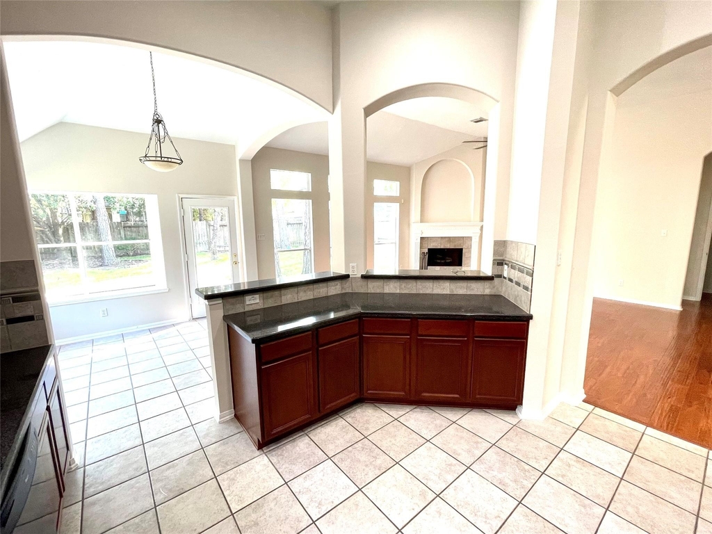 71 E Hobbit Glen Drive - Photo 6