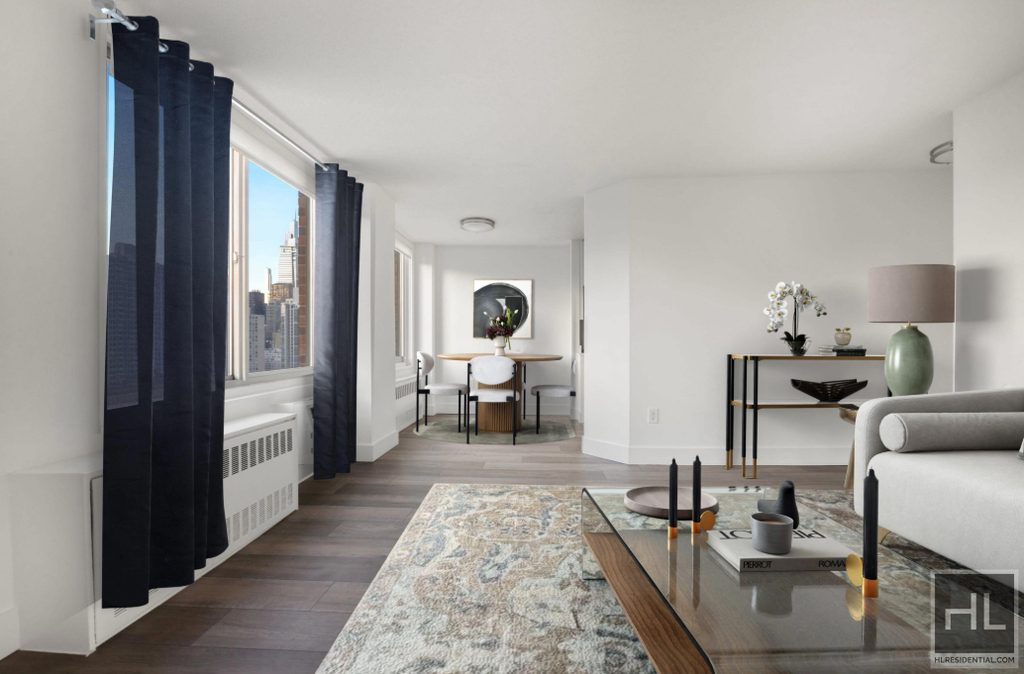 2nd Avenue - Photo 0
