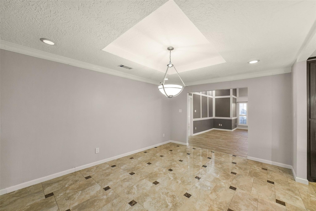 5147 Beechnut Street - Photo 9