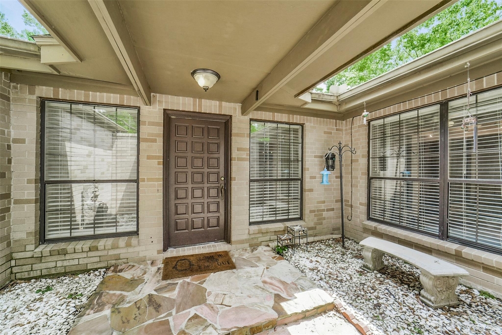5147 Beechnut Street - Photo 1