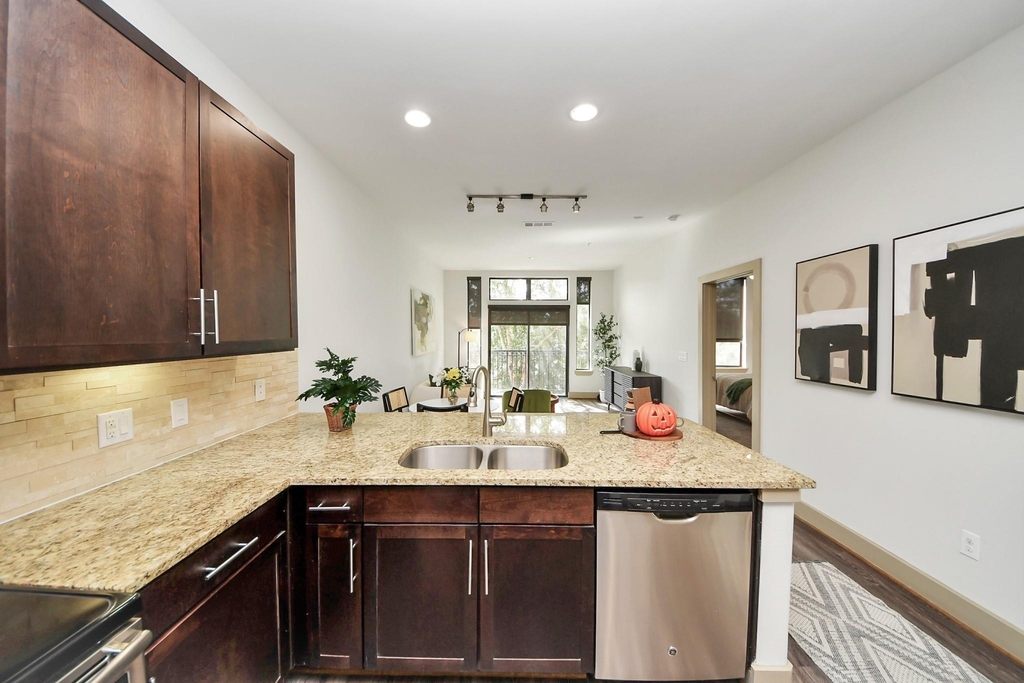 3800 Main Street - Photo 3
