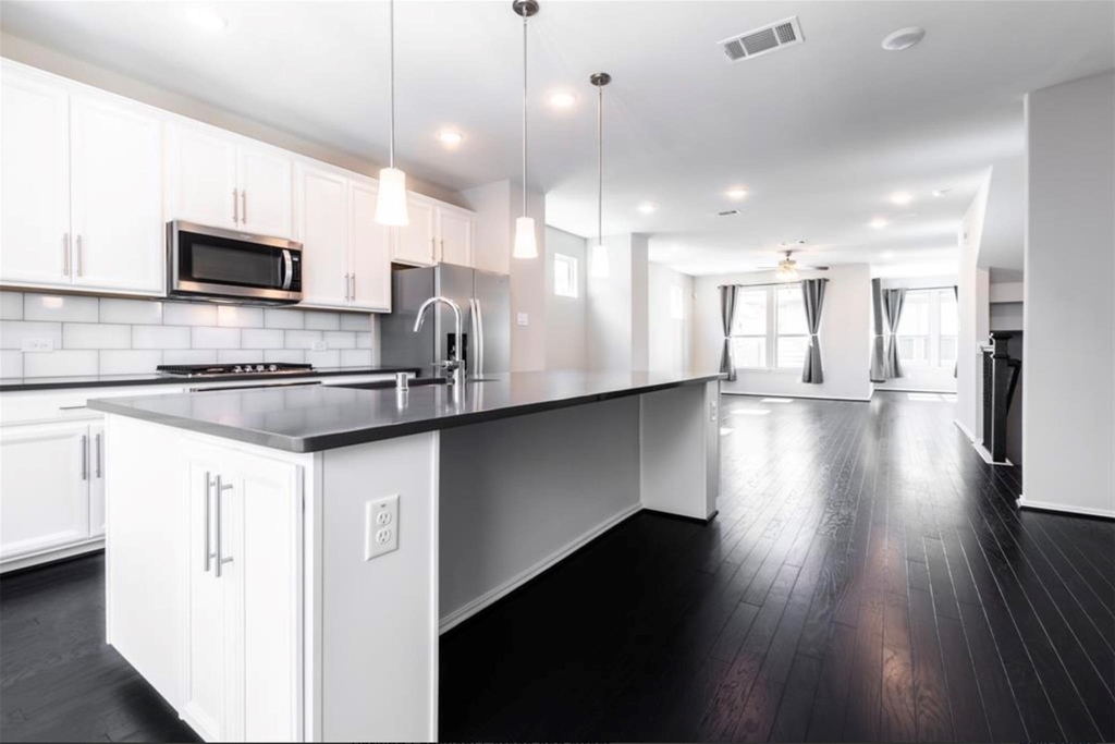 3108 Roseland Terrace Lane - Photo 3