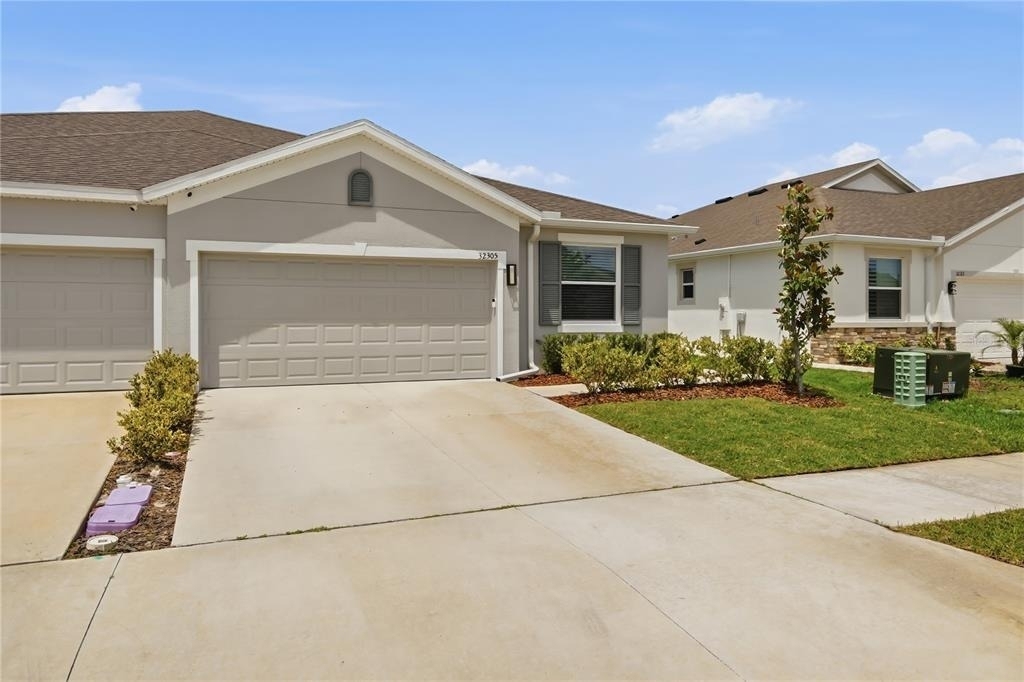 32305 Lexington Street - Photo 2