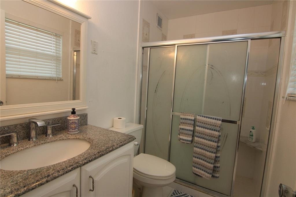 810 Oakmont Avenue - Photo 12