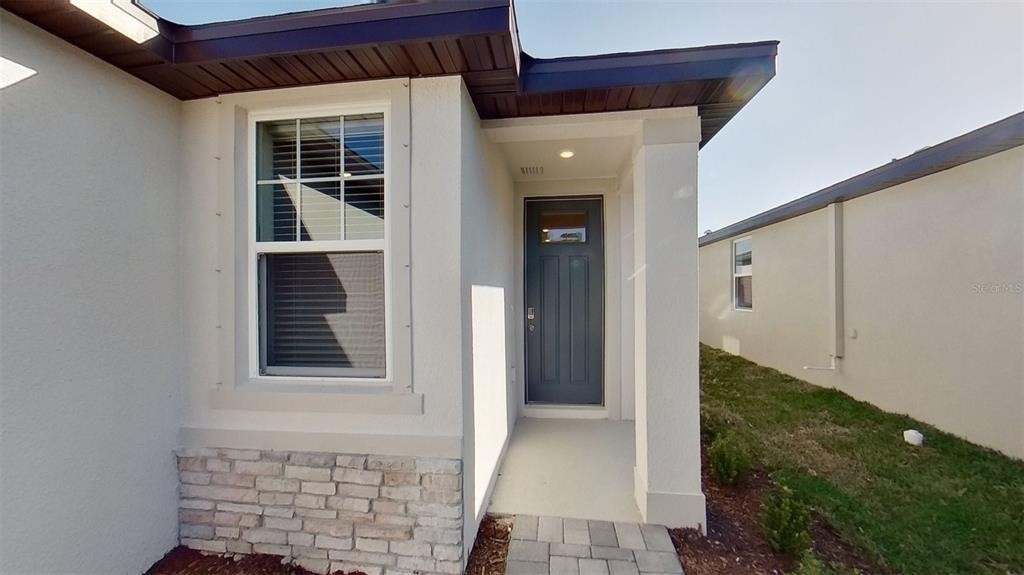140 Holly Bank Avenue - Photo 3