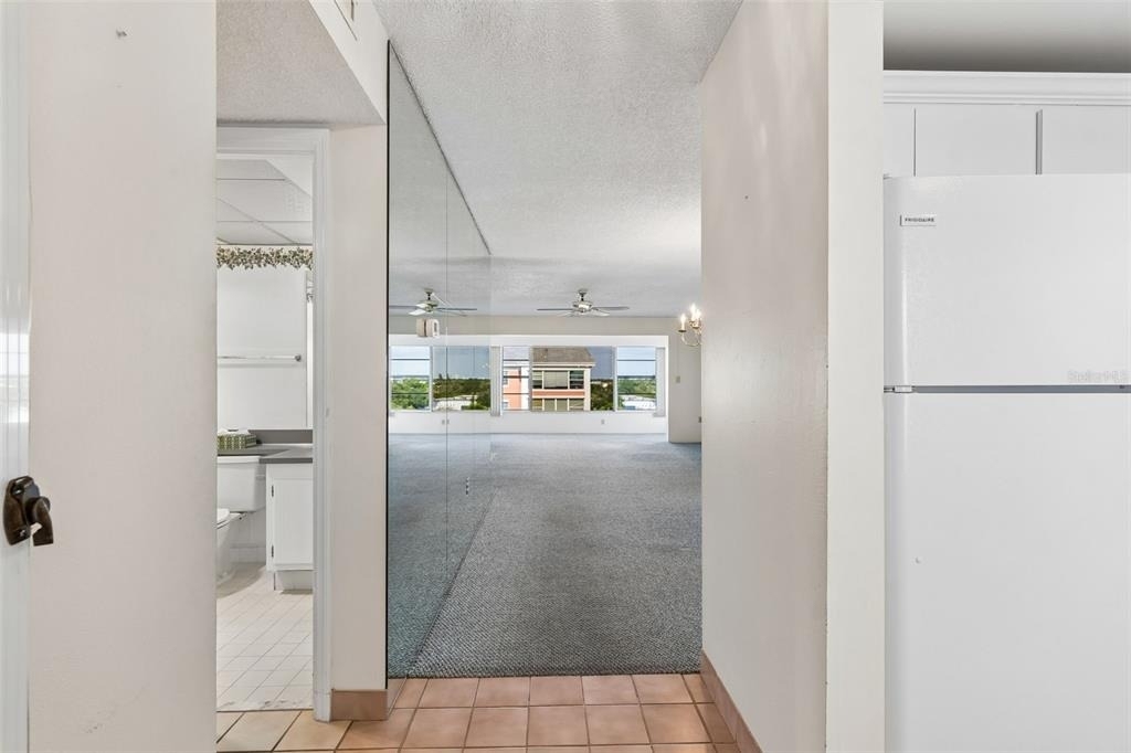 6960 20th Avenue N - Photo 5