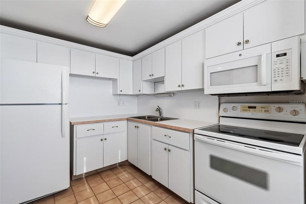 6960 20th Avenue N - Photo 25