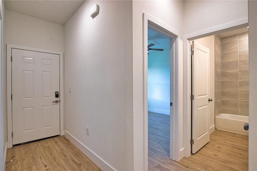 289 Boundary Boulevard - Photo 8