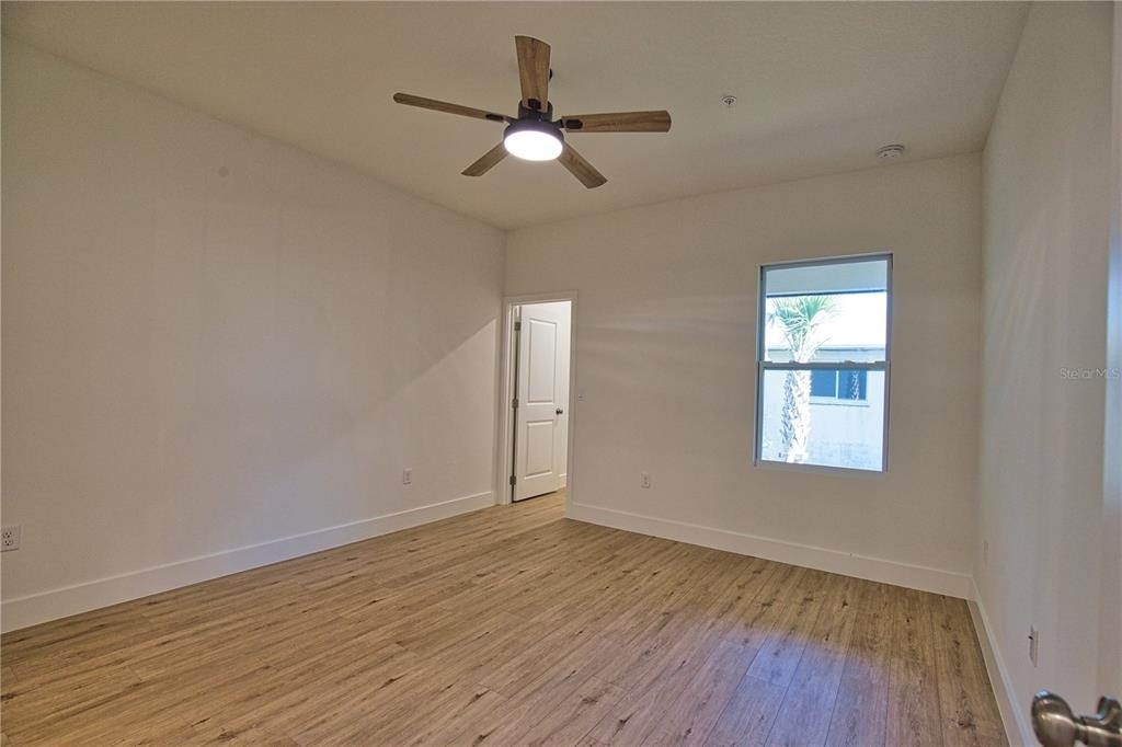 289 Boundary Boulevard - Photo 23