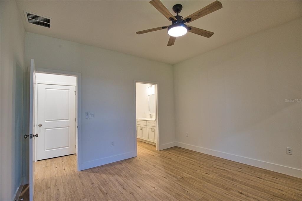289 Boundary Boulevard - Photo 24