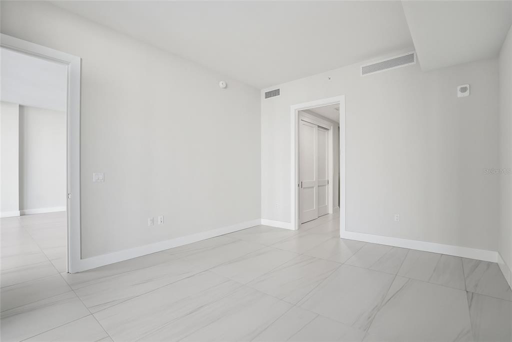 275 1st Avenue S - Photo 60