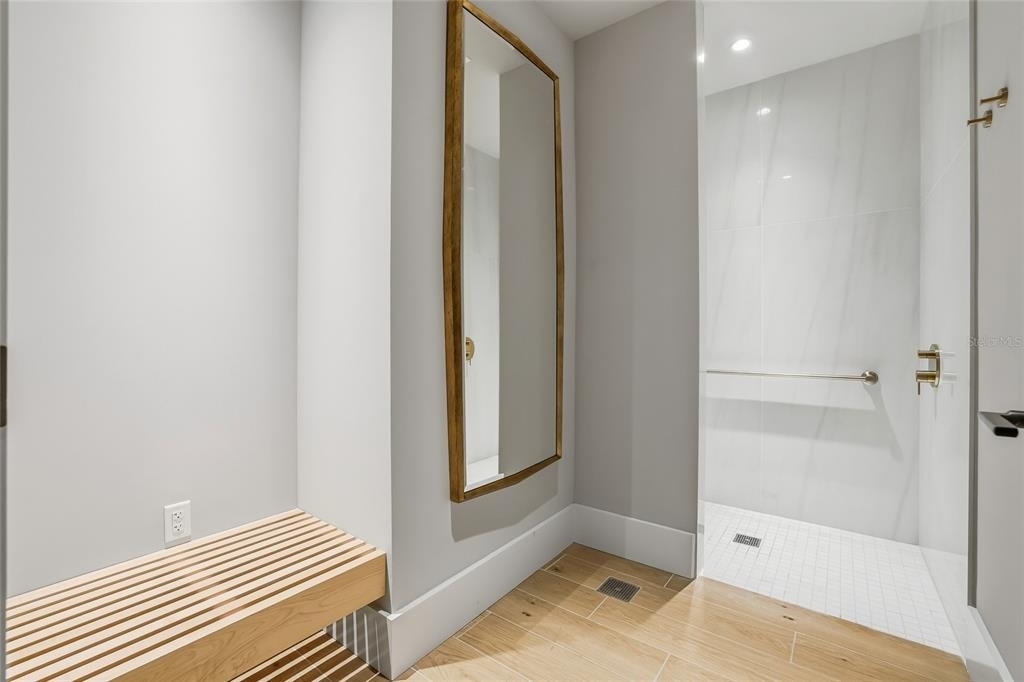 275 1st Avenue S - Photo 25