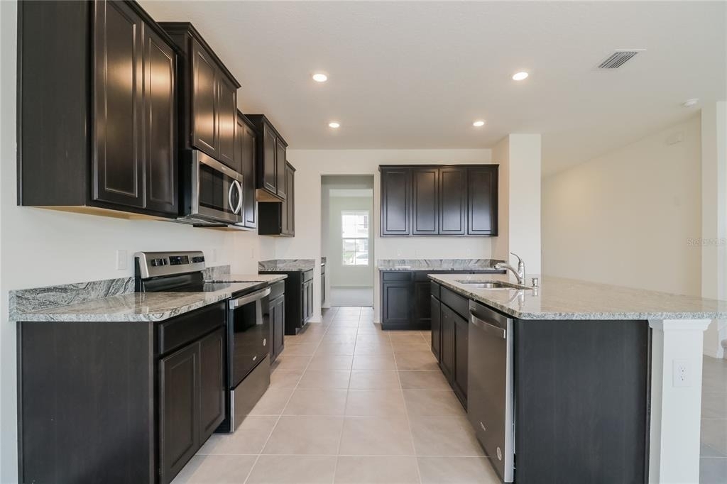 10832 Charlotte Drive - Photo 4