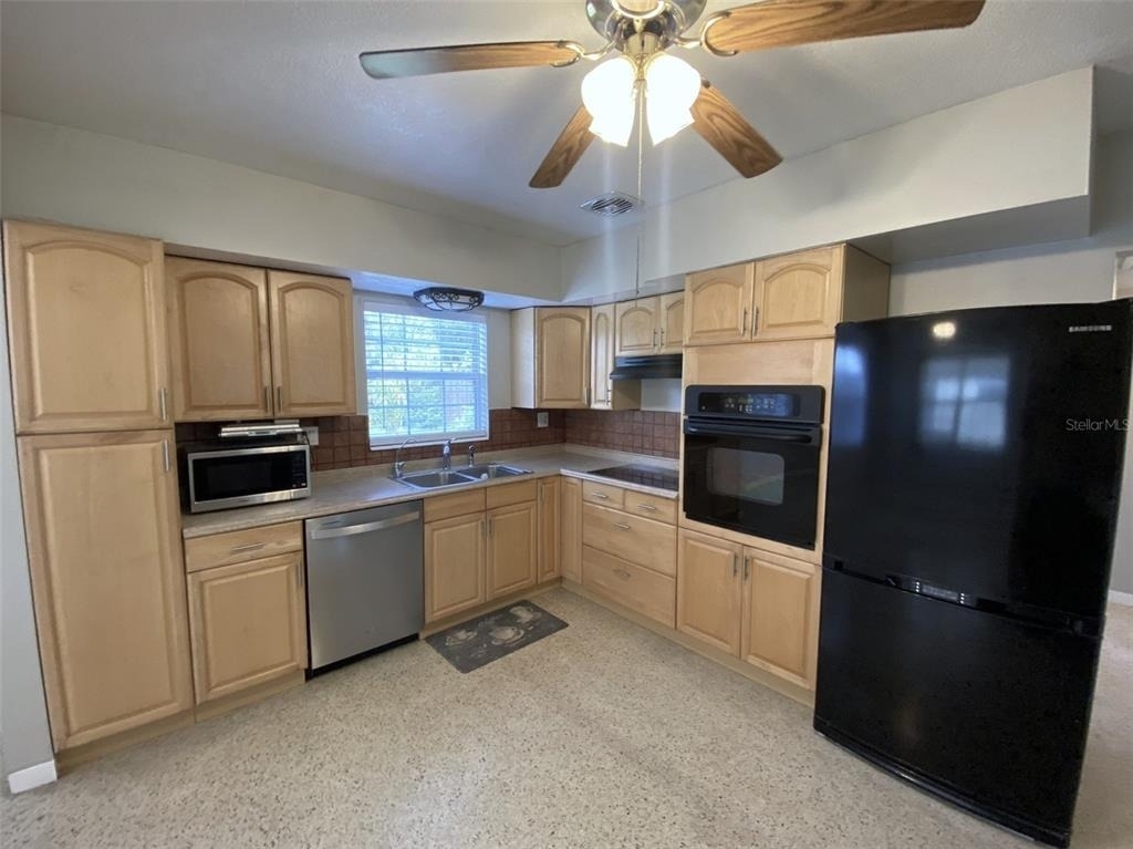 5545 3rd Ave N - Photo 14