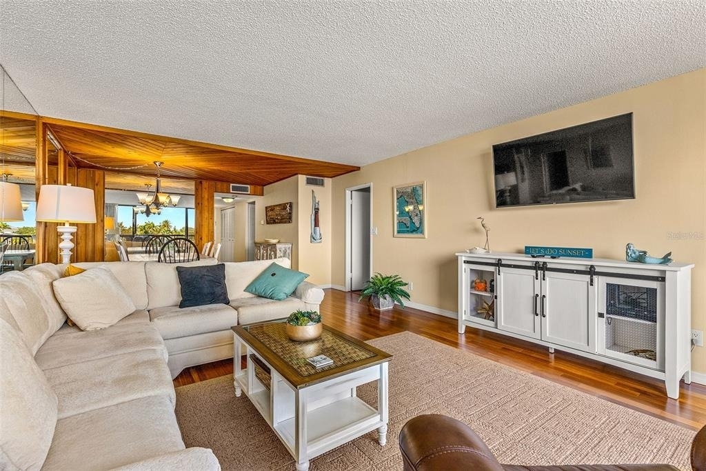 9495 Blind Pass Road - Photo 15