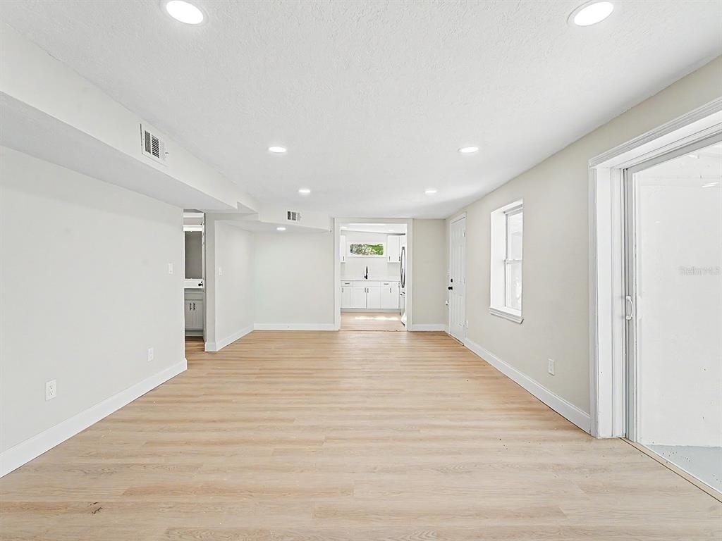 7708 Maryland Avenue - Photo 14