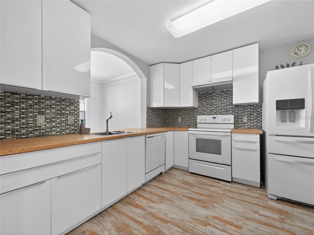 238 Celebration Boulevard - Photo 14