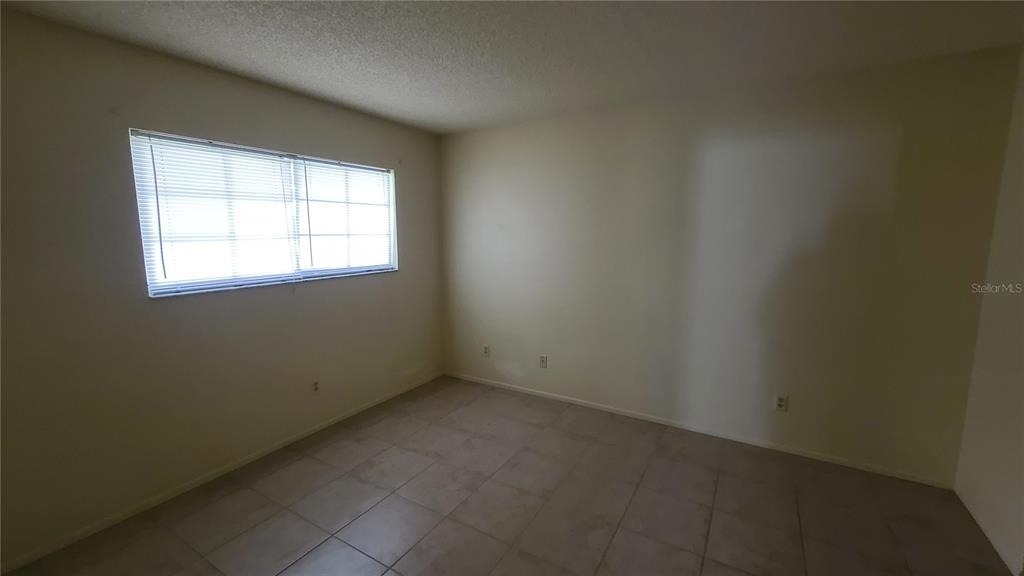 454 Fairways Circle - Photo 5