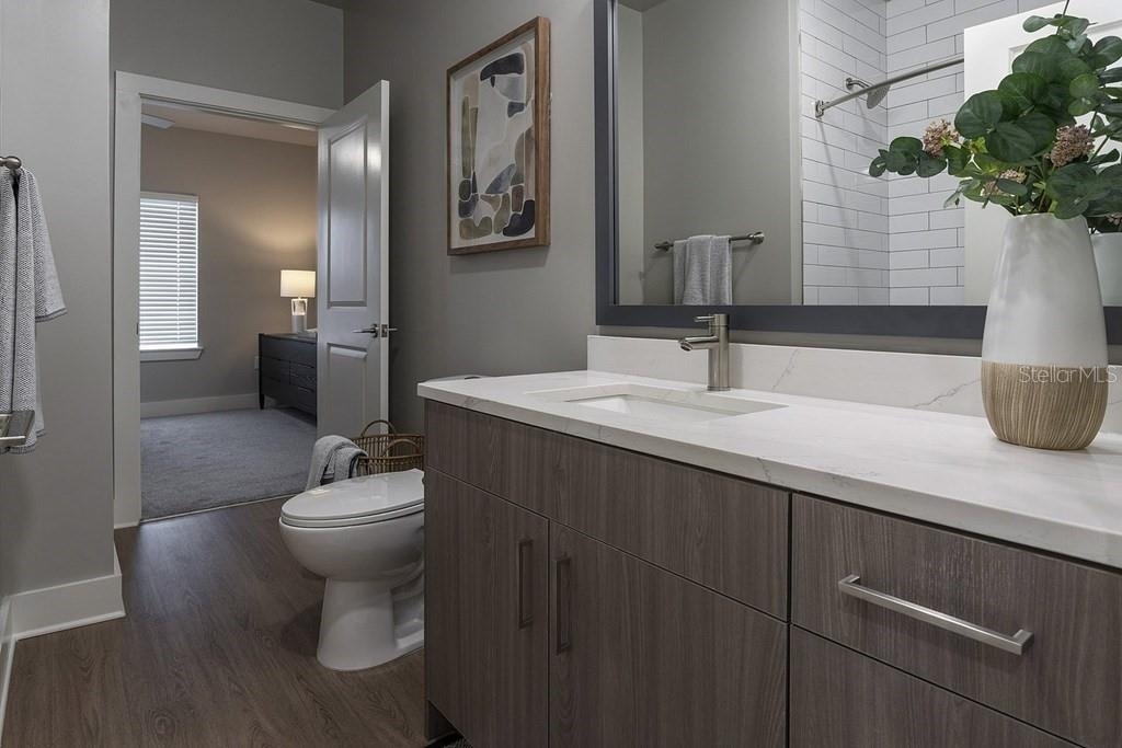 1015 Lake Forest Boulevard - Photo 24