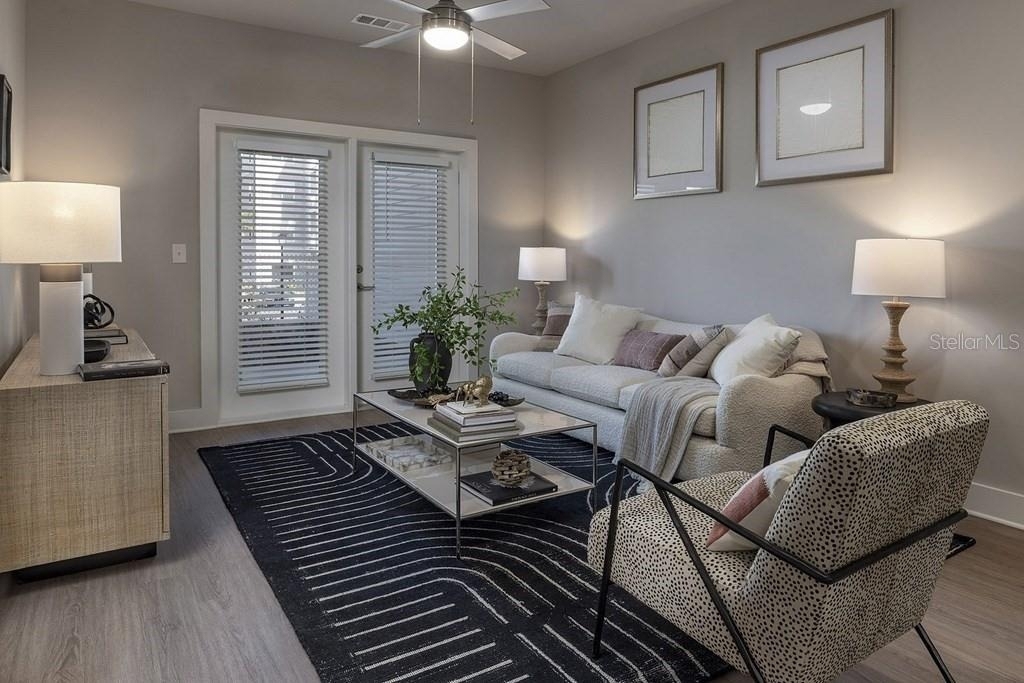 1015 Lake Forest Boulevard - Photo 18